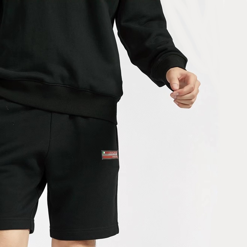 プラダメンズモダンブラックショートパンツa02589