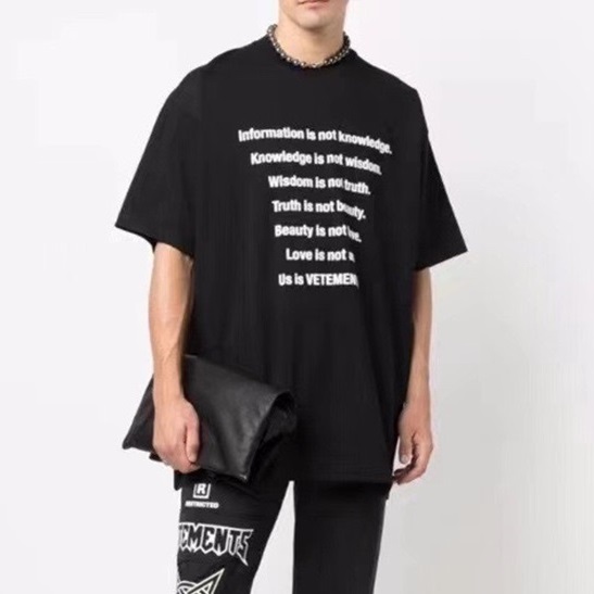 ヴェトモンメンズトレンディブラック半袖Tシャツt0246