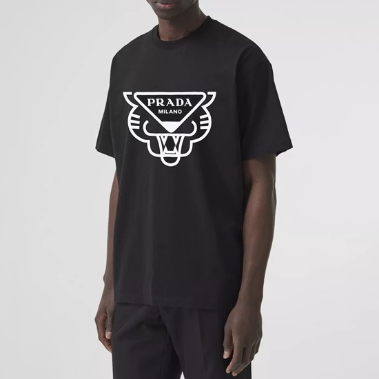 プラダメンズクルーネックブラック半袖Tシャツa02630