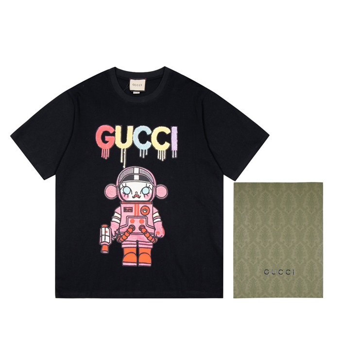 グッチメンズクルーネックブラック半袖Tシャツc04650