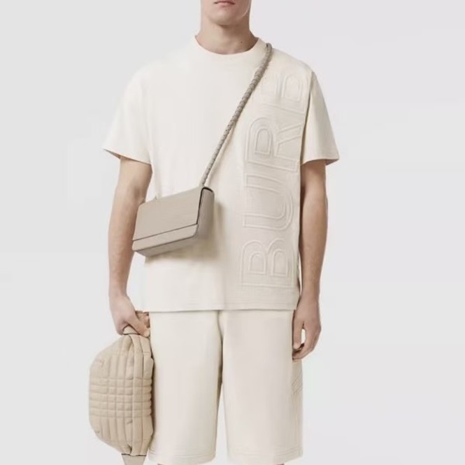 バーバリーメンズクルーネックホワイト半袖Tシャツr04259