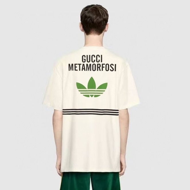 グッチメンズクルーネックアイボリー半袖Tシャツc04691