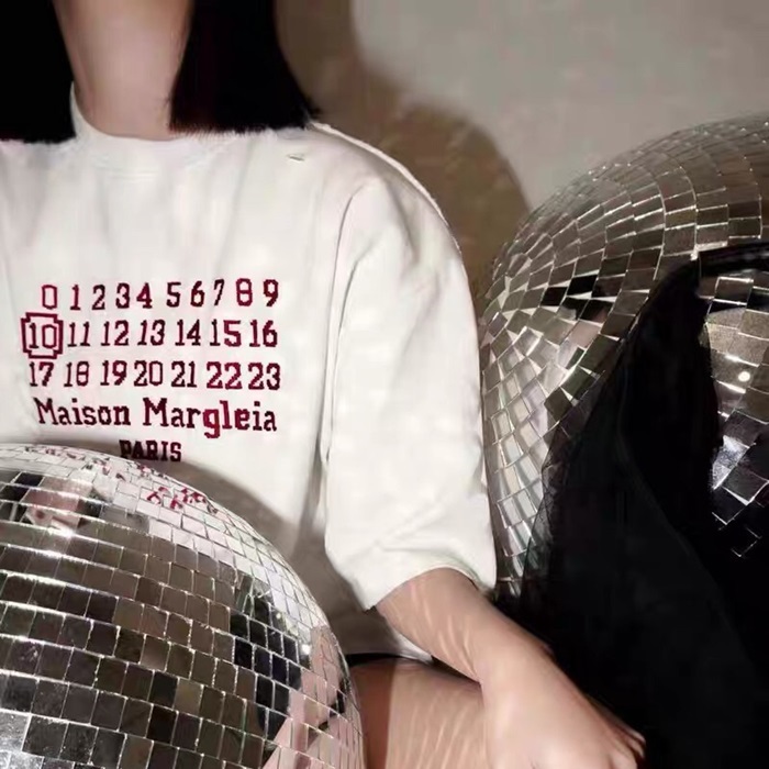 メゾンマルジェラユニセックスクルーネックホワイト半袖Tシャツi0083