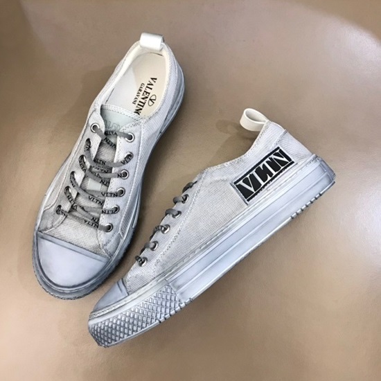 ヴァレンティノメンズトレンディグレースニーカーl02519
