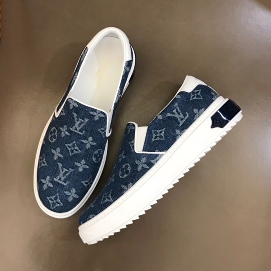 ルイヴィトンメンズブルースニーカーu04230