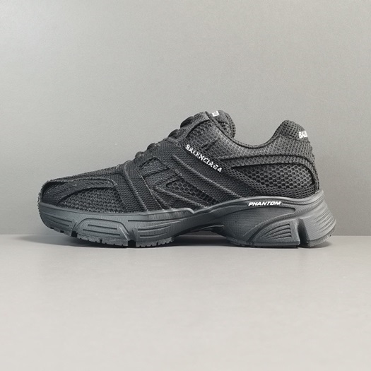 バレンシアガユニセックスブラックスニーカーl01420