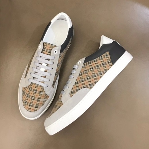 バーバリーメンズヴィンテージキャメルスニーカーr04312