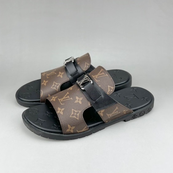 ルイヴィトンメンズイニシャルブラウンスリッパu04249