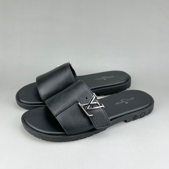 ルイヴィトンメンズイニシャルブラックスリッパu04274