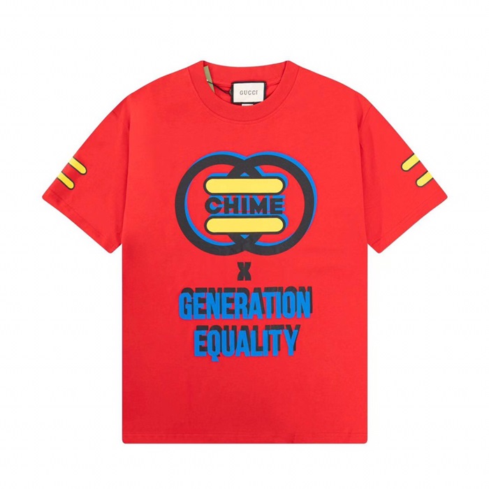 グッチユニセックスクルーネックレッド半袖Tシャツc04809