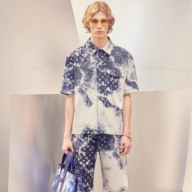 ルイヴィトンメンズブルークルーネック半袖Tシャツu04334