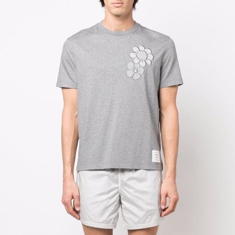 トムブラウンメンズグレークルーネック半袖Tシャツm01572