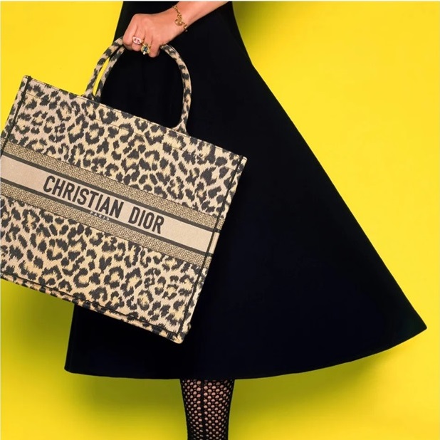 ディオールレディースイエローブックトートバッグo01804