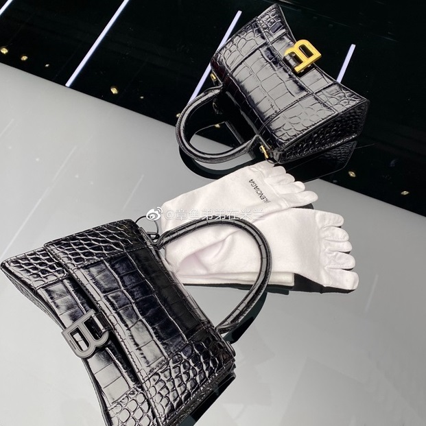 バレンシアガレディースブラックトートバッグl01533