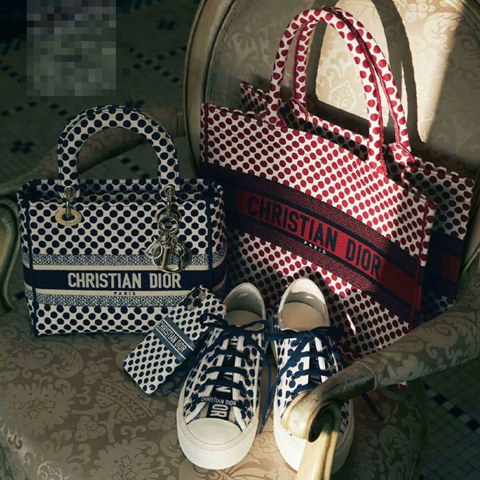 ディオールレディースブラックレディバッグo01844