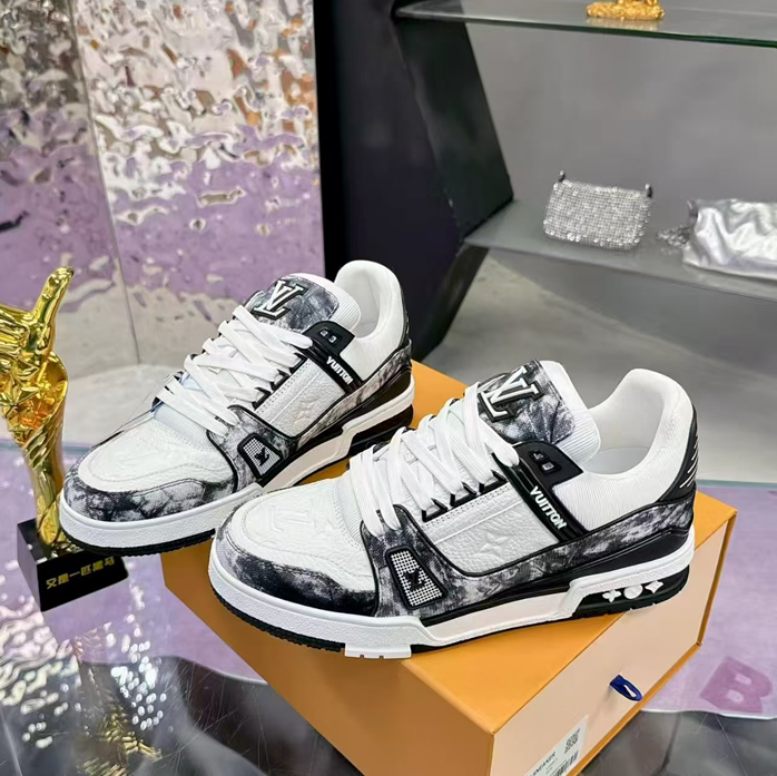 ルイヴィトンメンズスニーカーu04910