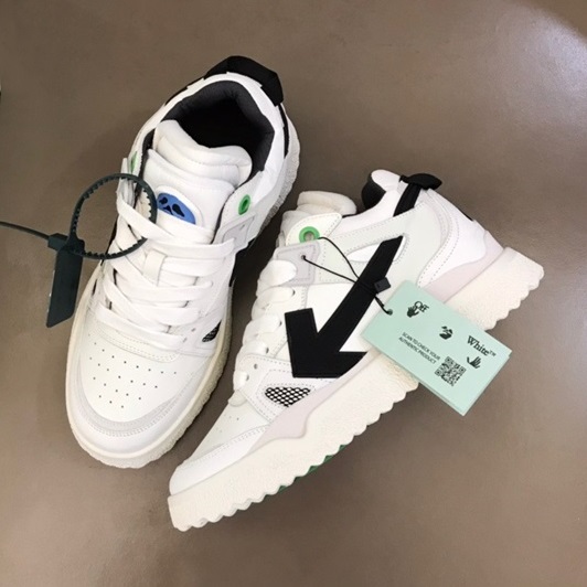 オフホワイトメンズシグネチャーホワイトスニーカーf0830