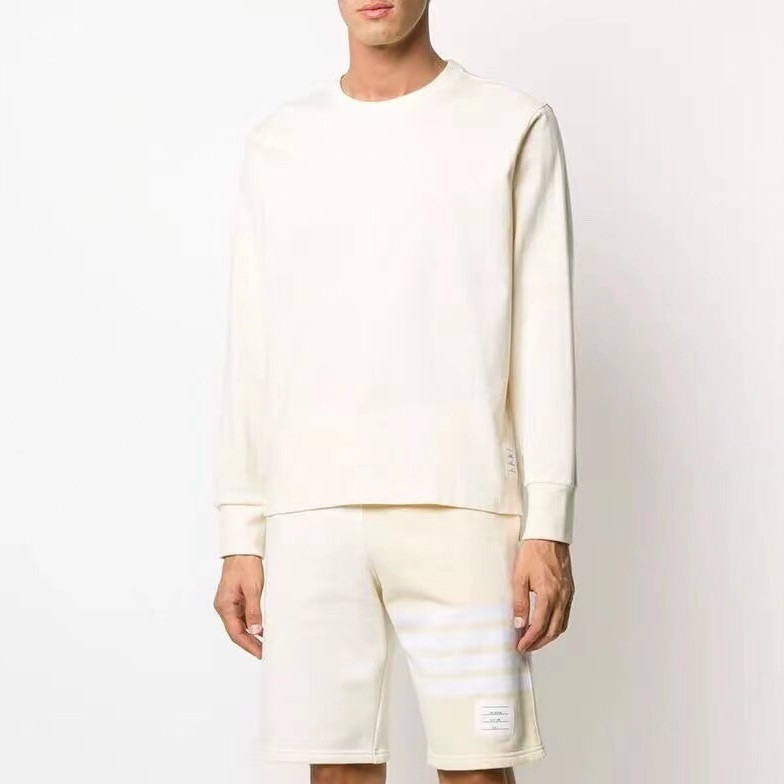 トムブラウンメンズクラシックベージュショートパンツm01573