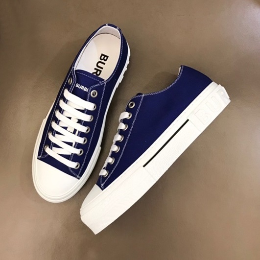バーバリーメンズヴィンテージネイビースニーカーr04399