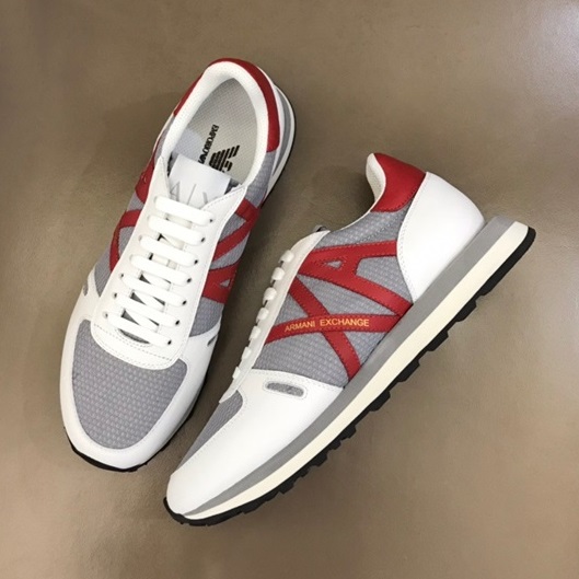 アルマーニメンズクラシックレッドスニーカーm0917