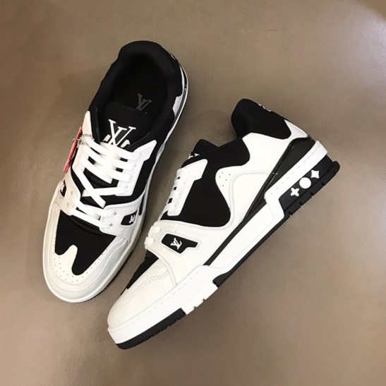 ルイヴィトンユニセックスブラックスニーカーu04977
