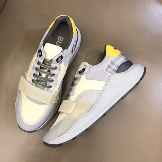 バーバリーメンズパープルスニーカーr04415