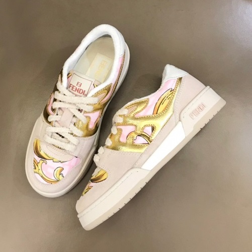 ェンディメンズベージュスニーカーn01246