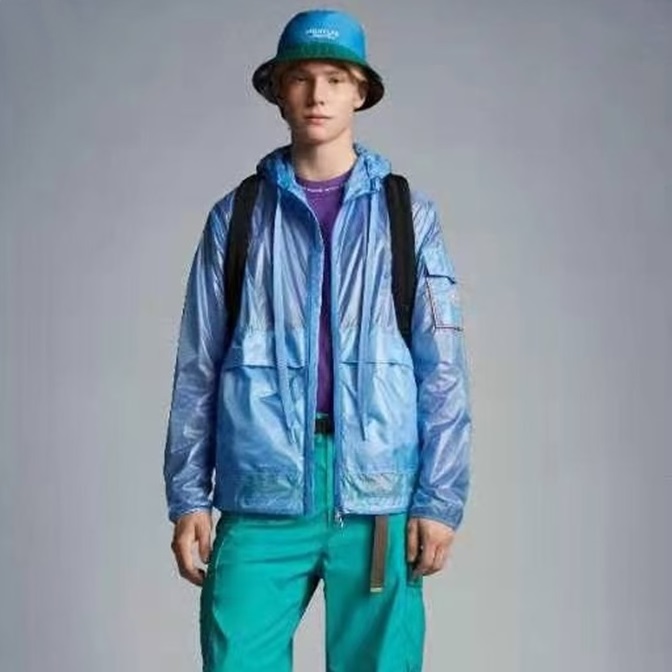 モンクレールユニセックスミニマルブルージャケットc02493