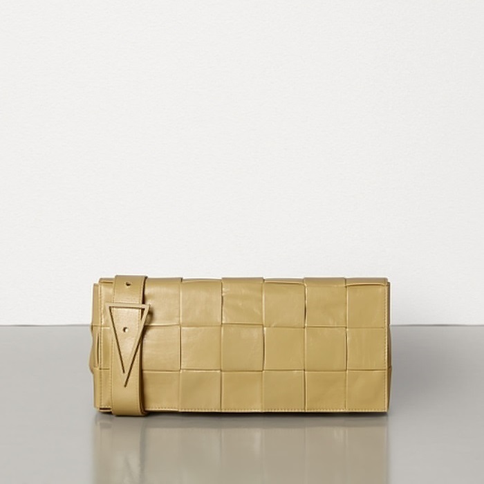 ボッテガヴェネタメンズベージュカセットバッグv0344