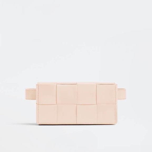 ボッテガヴェネタユニセックスベージュカセットバッグ-v0346