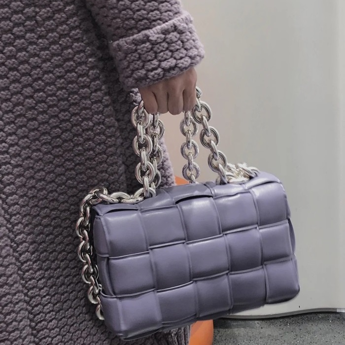 ボッテガヴェネタレディースパープルカセットバッグv0396