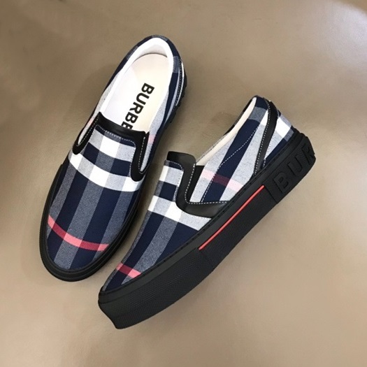 バーバリーメンズヴィンテージネイビーローファーr04444