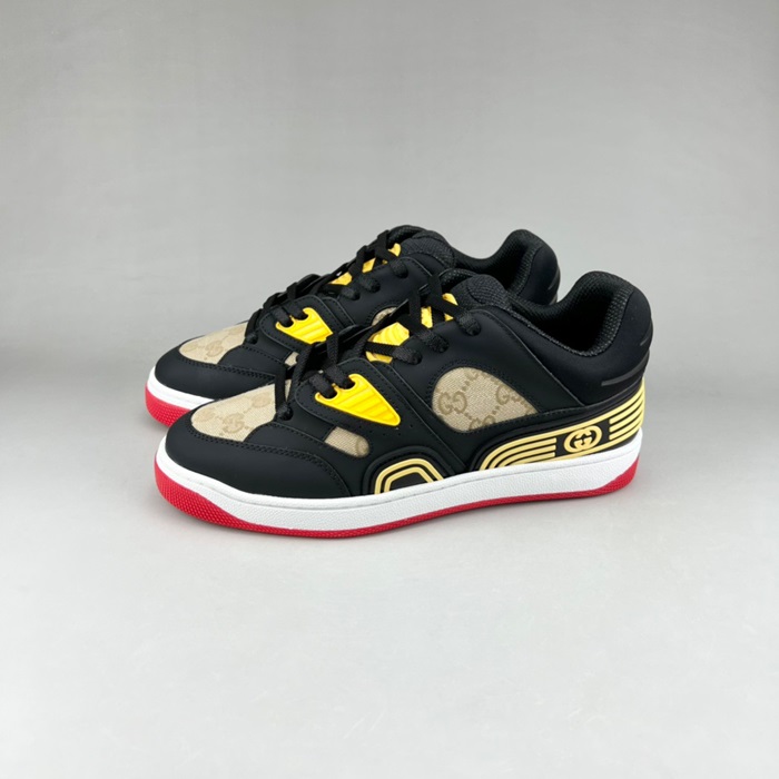 グッチユニセックスクラシックブラックスニーカーc04964