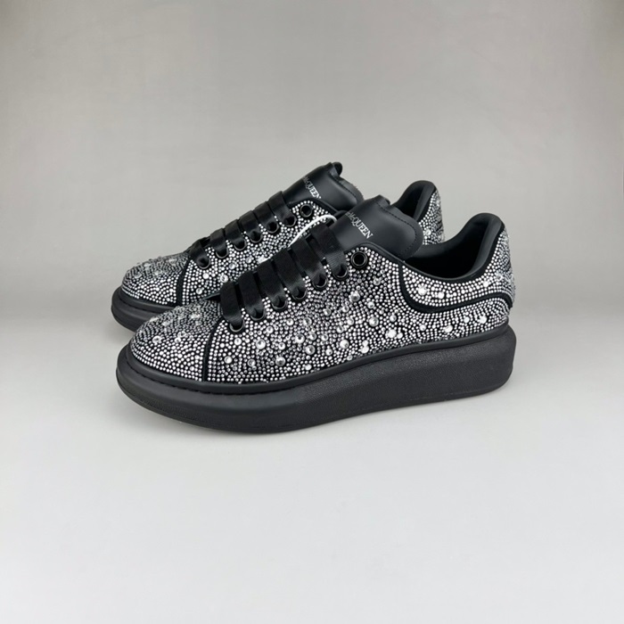 アレクサンダーマックイーンユニセックスブラックタブスニーカーx0107