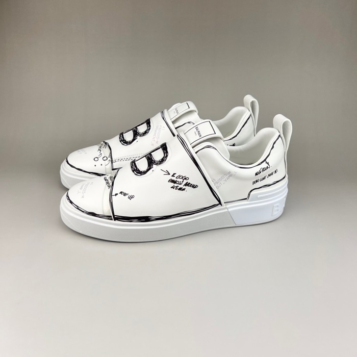 バルマンメンズトレンディホワイトスニーカーm0174