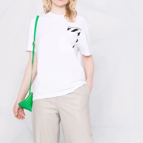 オフホワイトユニセックスモダンホワイト半袖Tシャツf0834