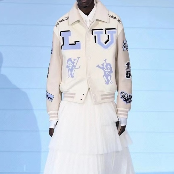 ルイヴィトンメンズホワイトレザージャケットu05057