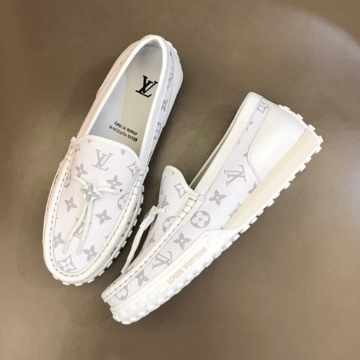ルイヴィトンメンズモノグラムホワイトローファーu05094