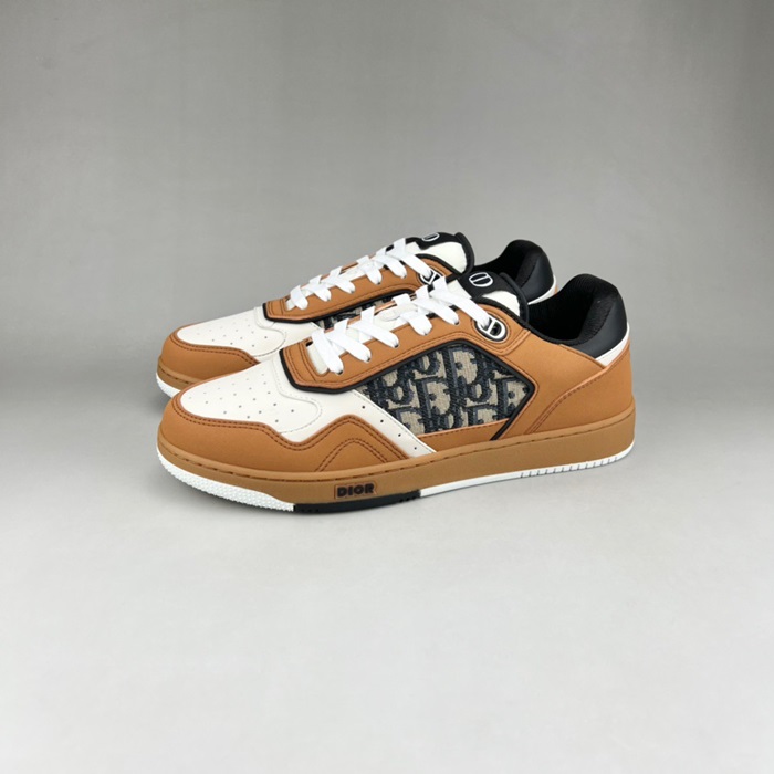 ディオールユニセックスカジュアルキャメルスニーカーo02007