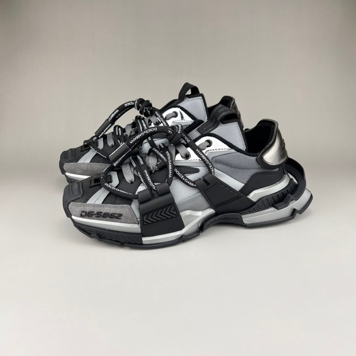 ドルチェ＆ガッバーナメンズクラシックグレースニーカーl0346