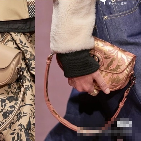 ディオールレディースベージュボビーバッグo02080