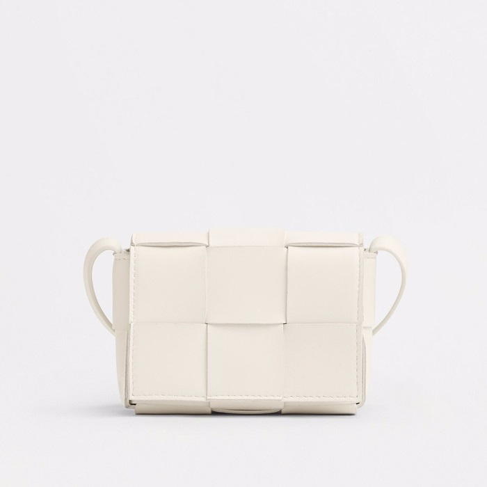 ボッテガヴェネタレディースパープルアイボリーカセットバッグv0424