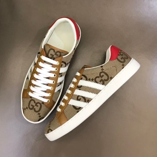 グッチメンズクラシックキャメルスニーカーc05129