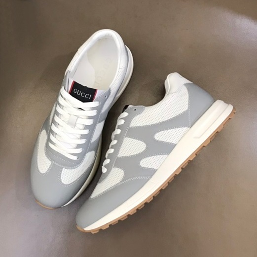 グッチメンズクラシックグレースニーカーc05138