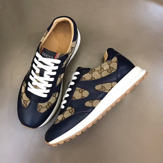 グッチメンズクラシックブラックスニーカーc05140