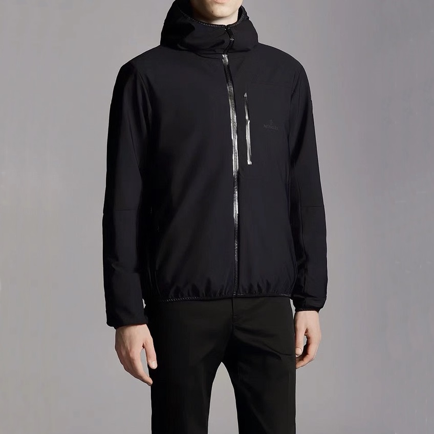 モンクレールメンズミニマルブラックダウンジャケットc02502