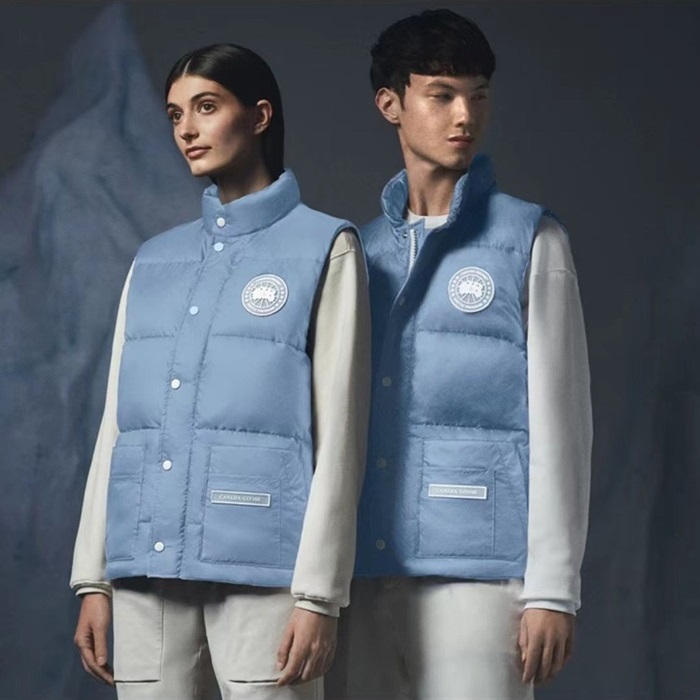 カナダグースユニセックスブルーダウンベストn0391