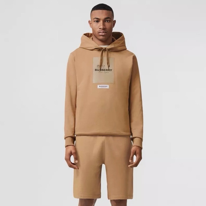 バーバリーメンズキャメルフーディr4512