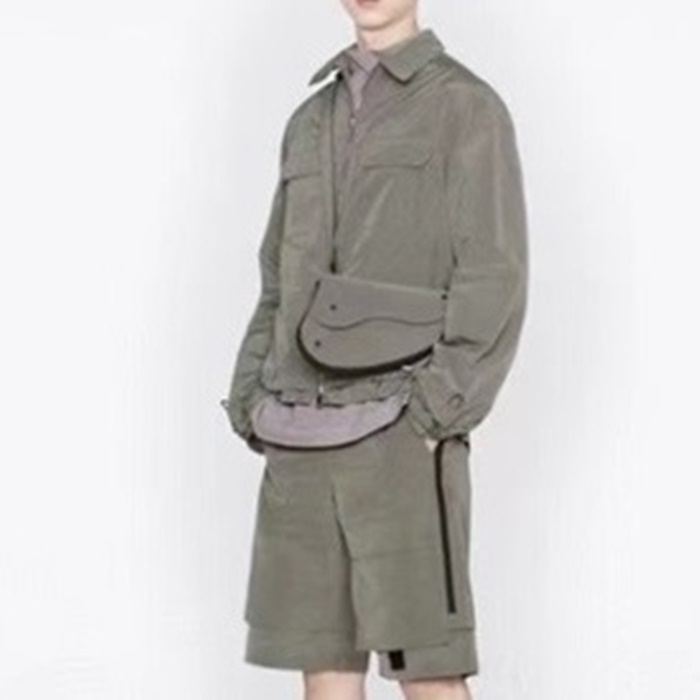 ディオールメンズカジュアルグレーショートパンツo02153