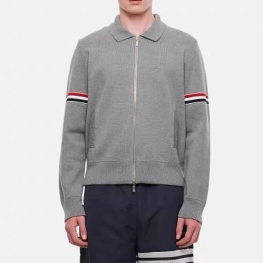 トムブラウンメンズグレージップアップニットm0628